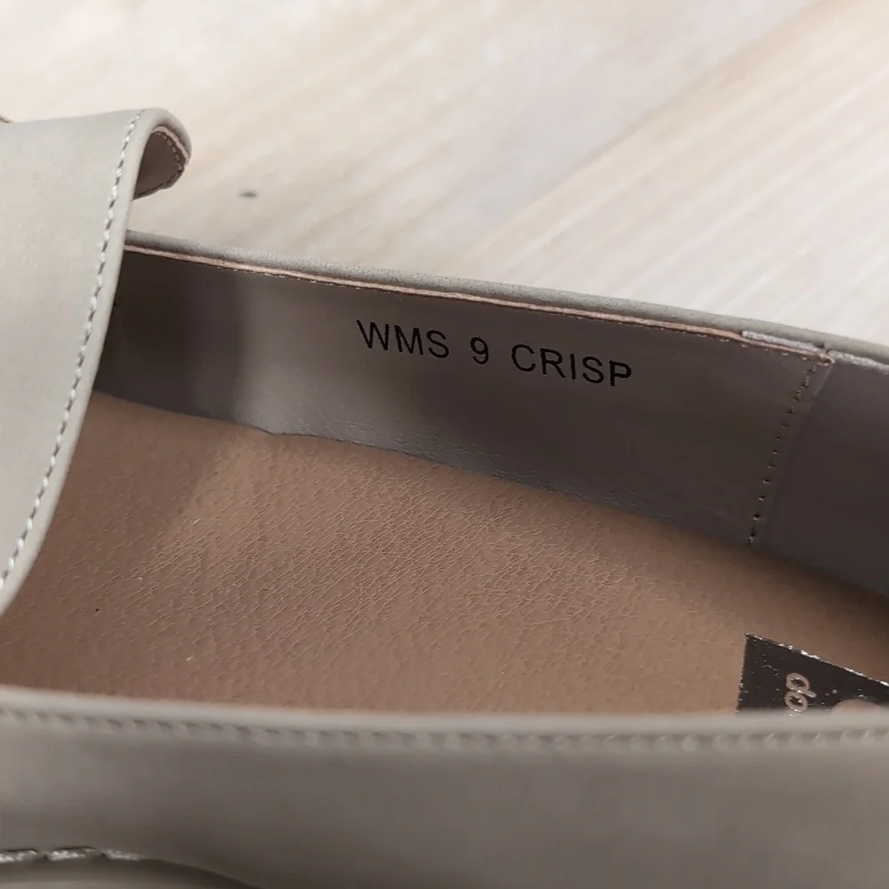Dolce Vita Crisp Lug Loafer